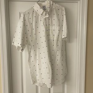 BB regent fit button down short sleeve shirt